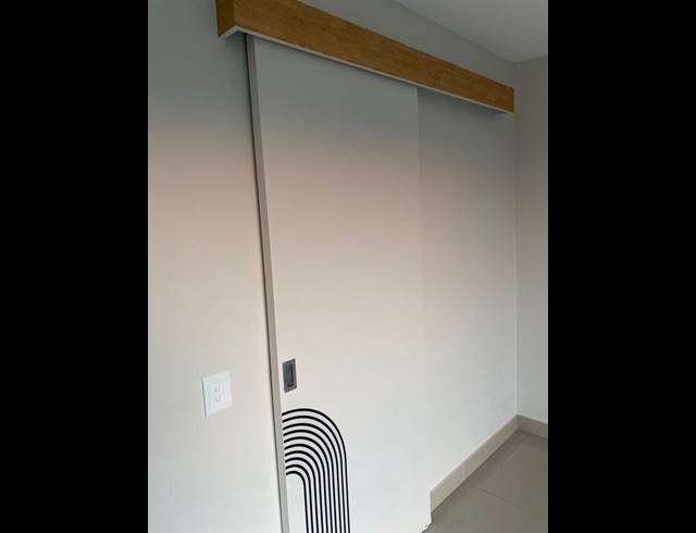 2 BEDROOM APARTMENT FOR SALE IN UMHLANGA RIDGE